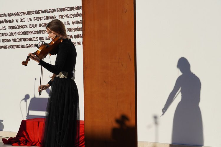 36. Puerta a la memoria 026