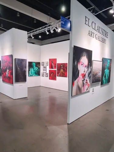 44.LOS ANGELES ART SHOW 03