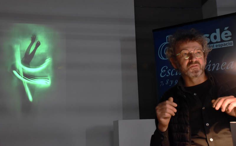 45. Luz Cuerpo Superficie. Performances lumínicas 02