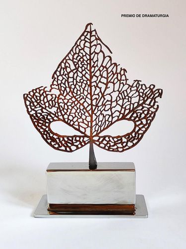 41. Estatuillas para premios 04