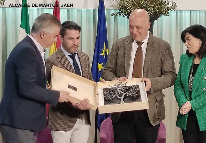 41. Estatuillas para premios 12